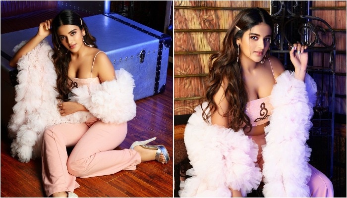 ఇస్మార్ట్ భామ అందాల ‘నిధి’ NidhhiAgerwalhotpics