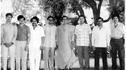 : ప్రభుత్వ ఉద్యోగం  చేస్తోన్న సీనియర్ ఎన్టీఆర్ కుమారుడు.. బాలకృష్ణ కాదు ఎవరో తెలుసా.