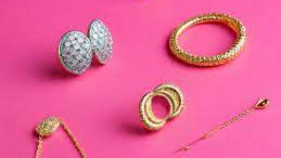 jewelry packaging traditions