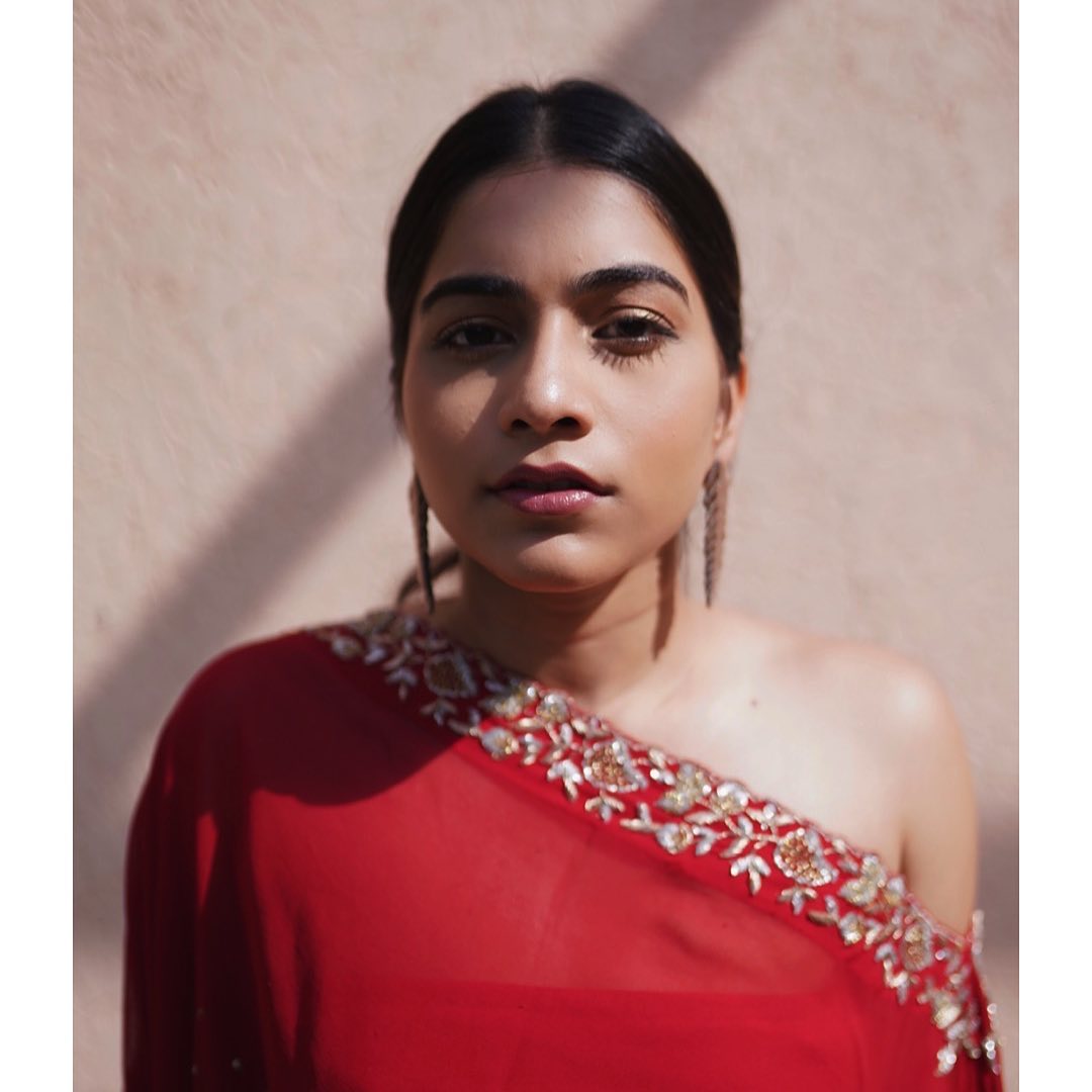 Big Boss 3 Fame పునర్ణవి భూపాలం Hot Photos ( Image Source: Instagram/punarnavib) Big Boss 3 Fame Punarnavi Bhupalam Hot Photos Facts
