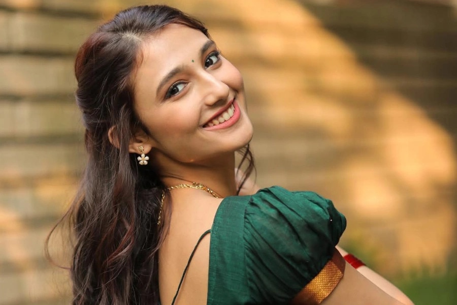 Rithika Nayak Allu Movies