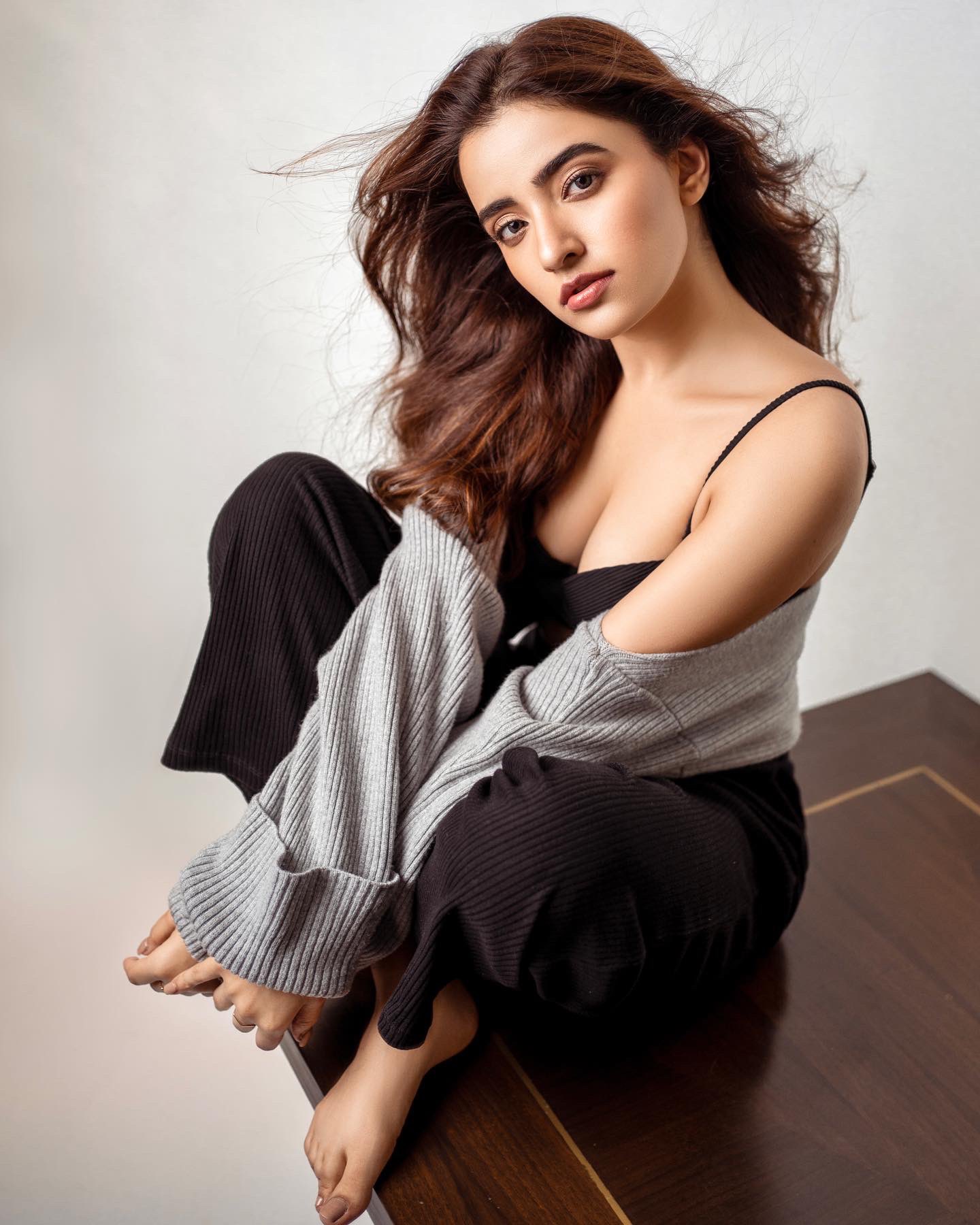 Rukshar Dhillon Hot Images Actress Rukshar Dhillon Cleavage Images Goes  Viral Rukshar Dhillonsexiezpix Web Porn
