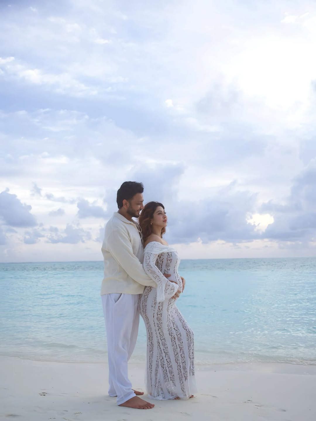 Sonarika Bhadoria Announces Pregnancy