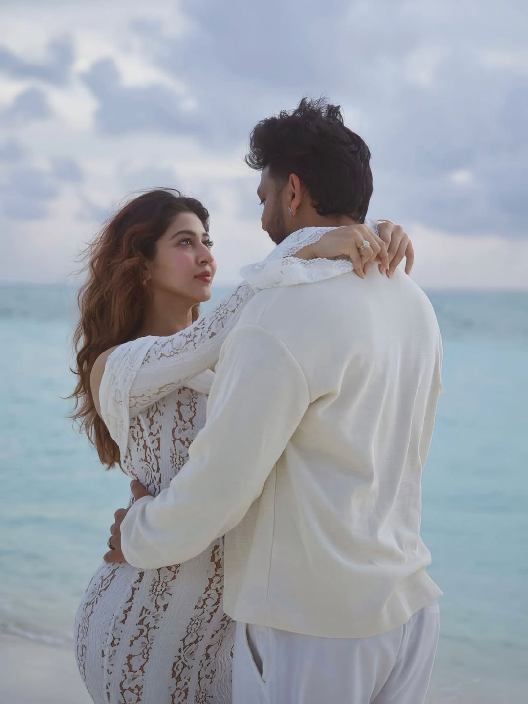 Sonarika Bhadoria Baby Bump Photos