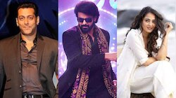 ప్రభాస్, అనుష్క  సహా ఏజ్ 50కు దగ్గర పడుతున్న పెళ్లి కానీ స్టార్స్ ఇంకెవరున్నారంటే..!