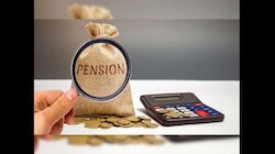 Unified Pension Scheme: కేంద్రానికి బిగ్‌ షాక్.. యూపీఎస్‌ను తీవ్రంగా వ్యతిరేకిస్తున్న ఉద్యోగ సంఘాలు.. ఎందుకంటే..? 