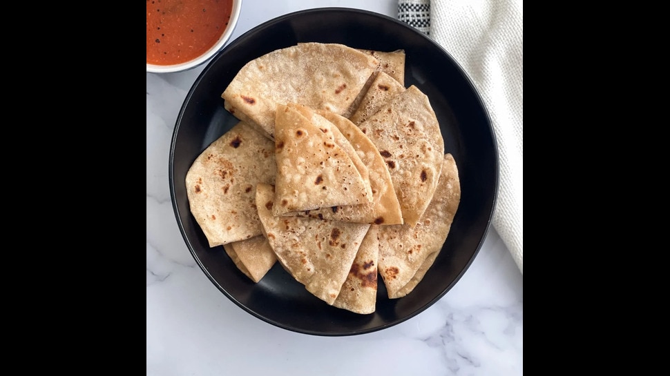 How to make soft and perfect Roti chapati easy making process in telugu ...