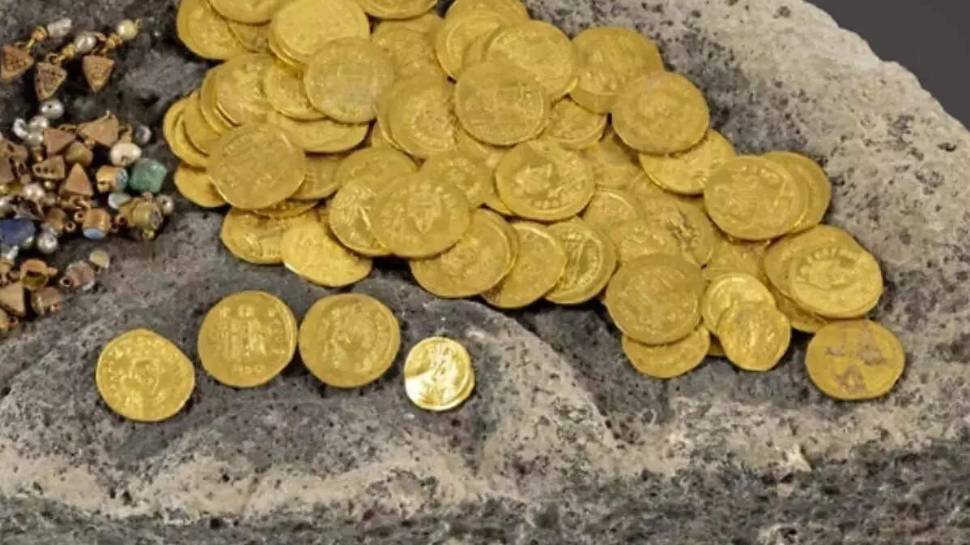 Treasure hunters find 1 million dollars in gold and silver coins in ...