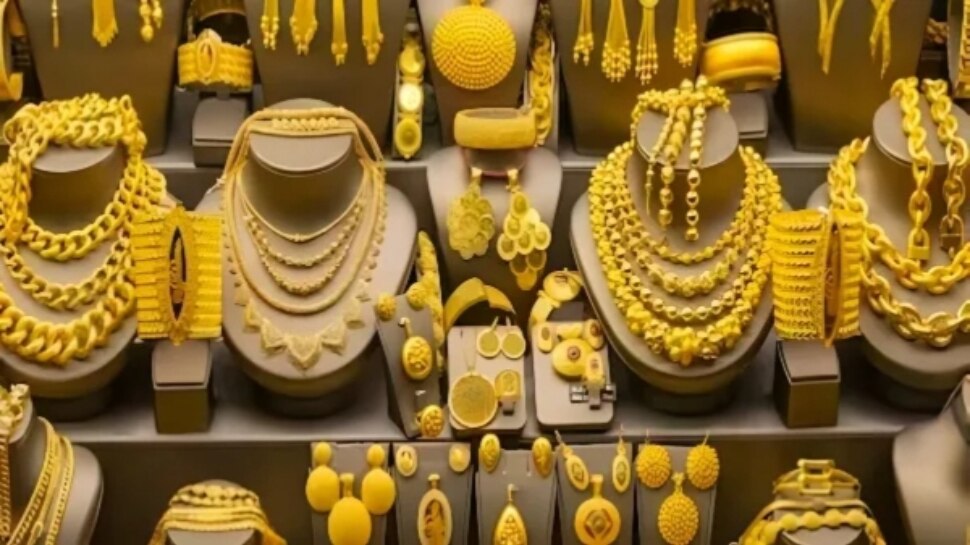 Buy gold at 37,000 per tola