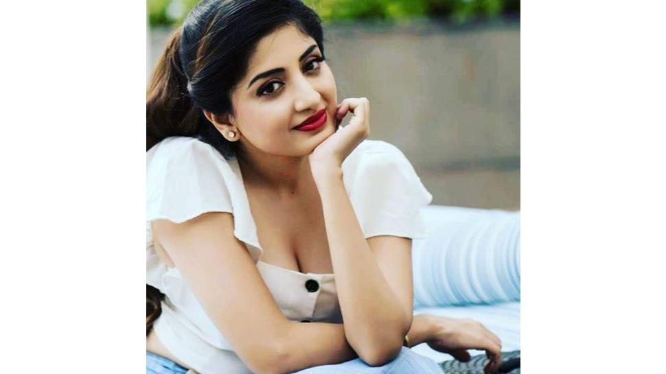poonam kaur: