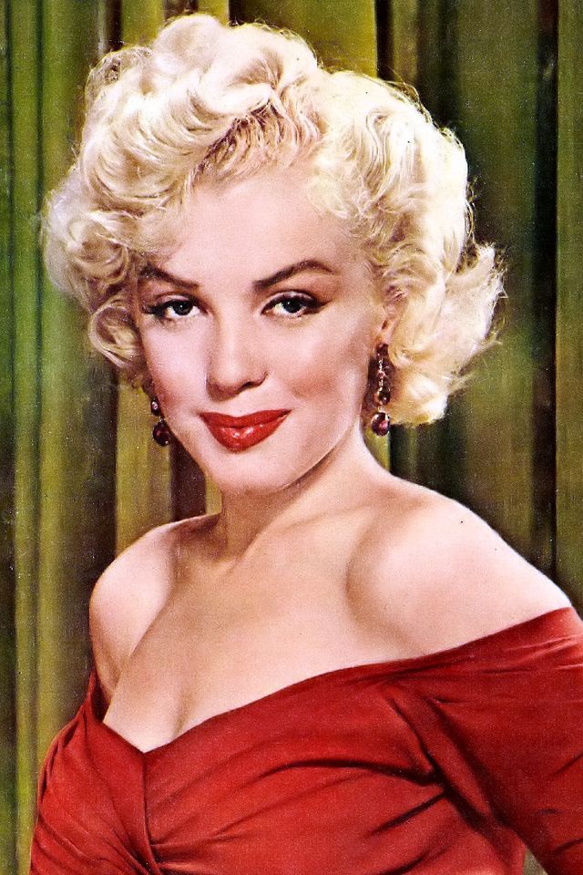 Hollywood actress marilyn monroe photo likely to get 15 hundred crores in auction