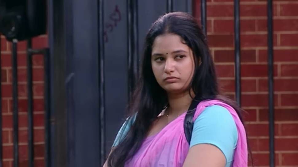 Alekhya Chitti Pickles Fame Ramya Moksha