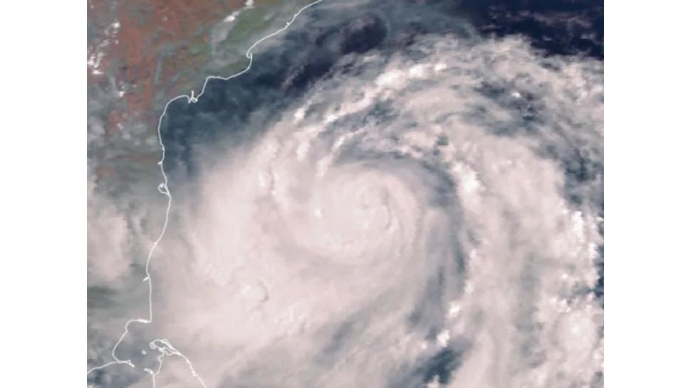 montha cyclone effect: