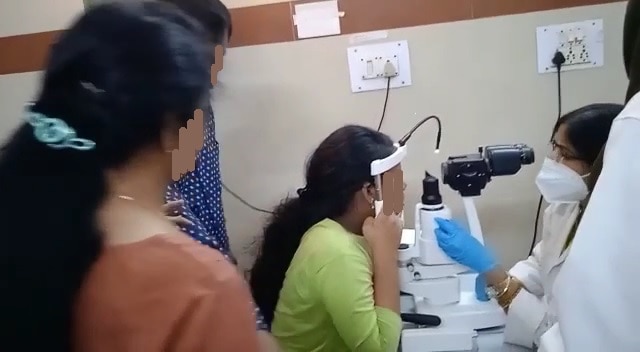 patients-with-eye-burn-injuries-on-diwali-2022.jpg