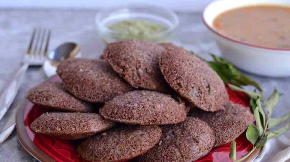 Ragi Idli Recipe How to Prepare Healthy Ragi Idli for Weight Loss and ...