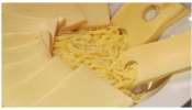 Cheese Benefits: చీజ్‌ ఎముకలకు బలం.. మీ డైట్లో చీజ్‌ చేర్చుకుంటే 5 ఆరోగ్య ప్రయోజనాలు..