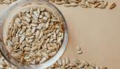 Sunflower Seeds: చలికాలం ఈ విత్తనం తింటే చాలు ఏ క్రీము అవసరం లేదు.. పట్టులాంటి చర్మం.. Sunflower Seeds: చలికాలం ఈ విత్తనం తింటే చాలు ఏ క్రీము అవసరం లేదు.. పట్టులాంటి చర్మం..