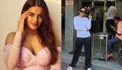  Nidhhi Agerwal: హాట్ క్లీవేజ్‌ షోతో రచ్చ లేపుతున్న నిధి అగర్వాల్.. లేటెస్ట్ పిక్స్ వైరల్.. 