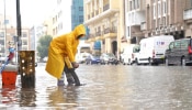 Dubai Heavy Rains: భారీ వర్షాలతో అతలాకుతలమౌతున్న దుబాయ్, ఇండోనేషియా ప్రాంతాలు