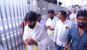 Jabardasth Actors Sudigali Sudhir And Auto Ram Prasad Visits Vemulawada Temple Rv