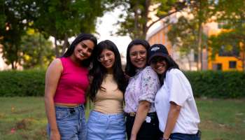 CBSE: సీబీఎస్‌ఈ 12th తర్వాత విదేశాల్లో చదవాలునుకుంటున్నారా? టాప్‌ యూనివర్సిటీల్లో అడ్మిషన్ కావాలంటే డెడ్‌లైన్ దాటకముందే ఈ ఎగ్జామ్స్ రాయండి!