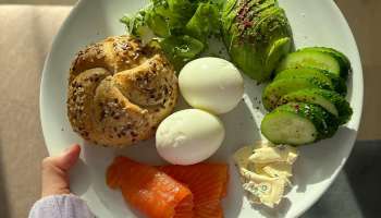 World Health Day 2026: వంద ఏళ్లు ఆరోగ్యంగా జీవించాలా? ప్రతిరోజూ ఇవి తప్పక చేయండి!