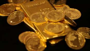 Gold Silver Fall: అంతర్జాతీయ మార్కెట్లో కుప్పకూలిన  బంగారం ధర.. ఔన్సుకు 5,000 డాలర్లు పతనం.. తులం 1లక్షలోపు దిగివస్తుందా?