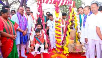 Medaram: మేడారంలో గద్దెలను పునఃప్రారంభించిన సీఎం రేవంత్‌.. మనవడితో కలిసి తులాభారం..!