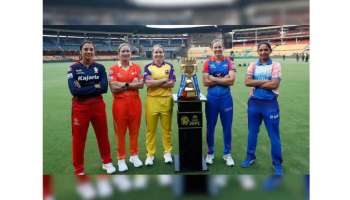 WPL 2026 Mega Auction: స్టార్ ప్లేయర్లు టీమ్స్ నుంచి ఔట్.. WPL 2026 రిటెన్షన్ ఫుల్ లిస్ట్ ఇదే..!