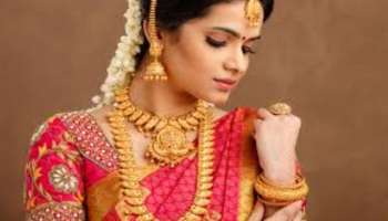 Gold Rate Today: అక్షయ తృతీయ వేళ అదిరిపోయిన బంగారం ధరలు.. నేడు ఏప్రిల్ 19వ తేదీ ధరలు ఇవే..!!