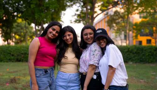 CBSE: సీబీఎస్‌ఈ 12th తర్వాత విదేశాల్లో చదవాలునుకుంటున్నారా? టాప్‌ యూనివర్సిటీల్లో అడ్మిషన్ కావాలంటే డెడ్‌లైన్ దాటకముందే ఈ ఎగ్జామ్స్ రాయండి!