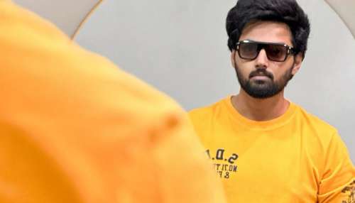 Nandamuri Mokshagna Debut Movie: నందమూరి మోక్షజ్ఞ డెబ్యూ సినిమాని ఆపుతుంది ఎవరో తెలుసా..!