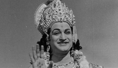 Sr NTR: అన్న ఎన్టీఆర్ ఈ రికార్డు ఎవర్ గ్రీన్..  బీట్ చేయడం ఎవరి తరం కాదు.. 