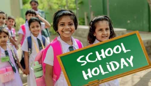 School Holidays:  విద్యార్థులు ఎంజాయ్ పండగో.. స్కూళ్లకు ఆరు రోజులు సెలవులు.. ఎందుకో తెలుసా..?
