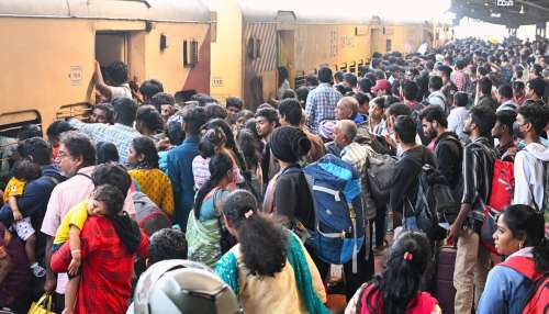 Train Journey: రైలు మిస్‌ అయితే అదే టిక్కెట్‌తో మరో ట్రైన్‌లో ప్రయాణం చేయవచ్చా? కొత్త రూల్స్‌..!