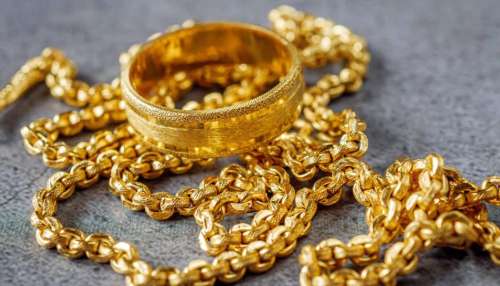 Gold Rate Today: మరోసారి కుప్పకూలిన బంగారం ధరలు.. మార్చి 13వ తేదీ ఏపీ, తెలంగాణలో ధరలు ఎలా ఉన్నాయంటే..? 