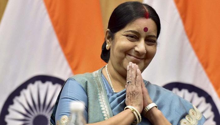 'అల్లా తరువాత మీపైనే మా ఆశ': సుష్మా స్వరాజ్ కు పాకిస్థానీ కుటుంబం వేడుకోలు 'అల్లా తరువాత మీపైనే మా ఆశ': సుష్మా స్వరాజ్ కు పాకిస్థానీ కుటుంబం వేడుకోలు