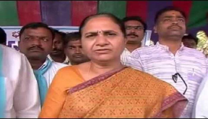 రేపు తెరాసలోకి ఉమా మాధవరెడ్డి చేరిక రేపు తెరాసలోకి ఉమా మాధవరెడ్డి చేరిక