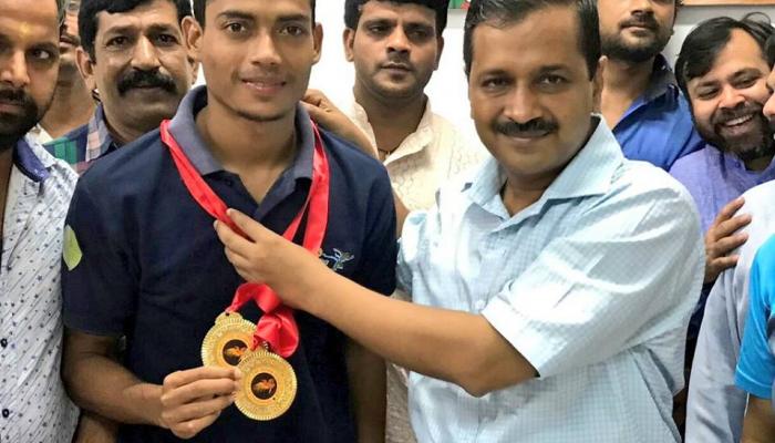 మురికివాడ నుండి.. బోల్ట్ క్యాంపు వరకూ..! మురికివాడ నుండి.. బోల్ట్ క్యాంపు వరకూ..!