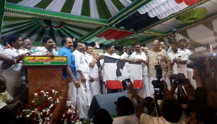 "అమ్మ" పేరుతో తమిళనాడులో కొత్తపార్టీ ఆవిర్భావం "అమ్మ" పేరుతో తమిళనాడులో కొత్తపార్టీ ఆవిర్భావం