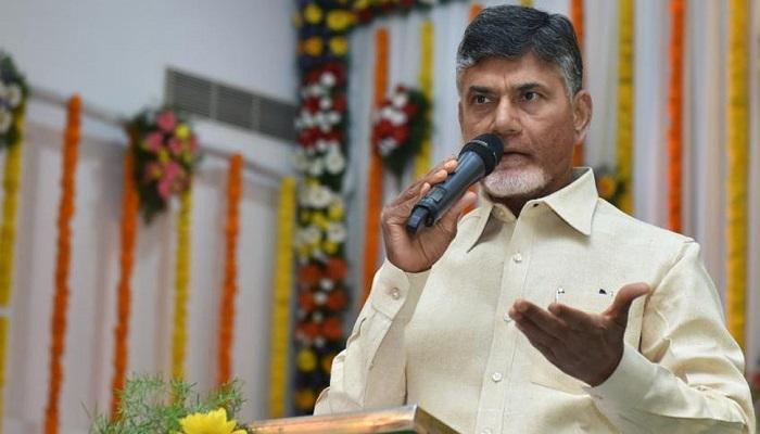ప్రత్యేక హోదా కోసం ఢిల్లీలో చంద్రబాబు నిరవధిక దీక్ష ? ప్రత్యేక హోదా కోసం ఢిల్లీలో చంద్రబాబు నిరవధిక దీక్ష ?