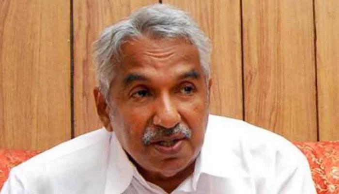 పార్టీని విడిచి వెళ్లిన నేతలంతా తిరిగి కాంగ్రెస్లోకి రావాలి: ఉమెన్ చాందీ పార్టీని విడిచి వెళ్లిన నేతలంతా తిరిగి కాంగ్రెస్లోకి రావాలి: ఉమెన్ చాందీ