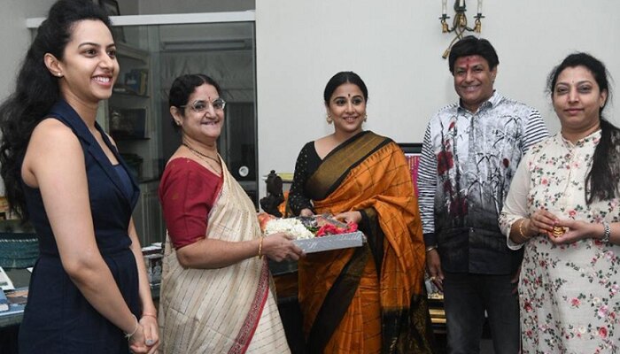 విద్యాబాలన్కు బాలయ్య ఘనస్వాగతం విద్యాబాలన్కు బాలయ్య ఘనస్వాగతం