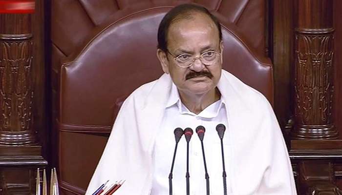 ఆరోజు సభలో ఏం జరిగిందో నాకు తెలుసు: ఉపరాష్ట్రపతి ఆరోజు సభలో ఏం జరిగిందో నాకు తెలుసు: ఉపరాష్ట్రపతి