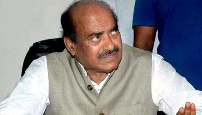 తెలంగాణలో కాంగ్రెస్ టీడీపీ మద్దతు కోరుతోంది: జేసీ దివాకర్ రెడ్డి తెలంగాణలో కాంగ్రెస్ టీడీపీ మద్దతు కోరుతోంది: జేసీ దివాకర్ రెడ్డి