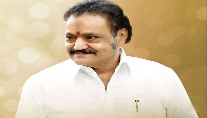 రోడ్డు ప్రమాదంలో నందమూరి హరికృష్ణ దుర్మరణం