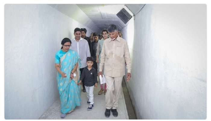పోలవరం గ్యాలరీ వాక్ ప్రారంభోత్సవం : ఉద్వేగానికి గురైన చంద్రబాబు పోలవరం గ్యాలరీ వాక్ ప్రారంభోత్సవం : ఉద్వేగానికి గురైన చంద్రబాబు