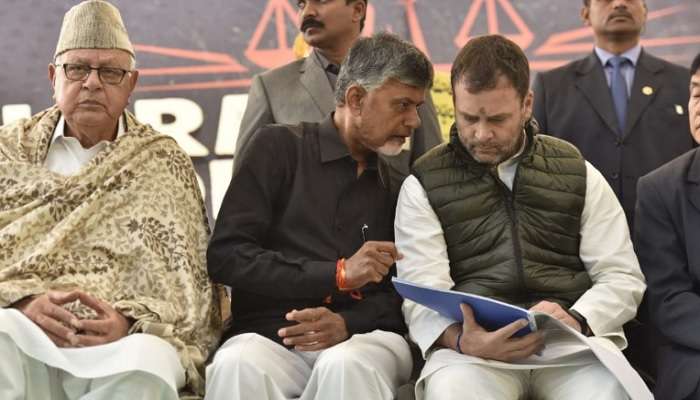 ధర్మపోరాట దీక్ష: చంద్రబాబుకు మద్దతు తెలిపేందుకు క్యూకడుతున్న జాతీయ నేతలు ధర్మపోరాట దీక్ష: చంద్రబాబుకు మద్దతు తెలిపేందుకు క్యూకడుతున్న జాతీయ నేతలు