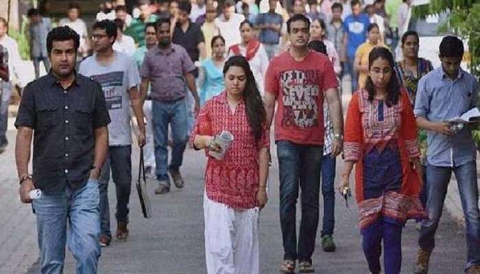 గ్రూప్ 4 పరీక్షను రద్దు చేయాల్సిందిగా తెలంగాణ హై కోర్టులో పిటిషన్ గ్రూప్ 4 పరీక్షను రద్దు చేయాల్సిందిగా తెలంగాణ హై కోర్టులో పిటిషన్