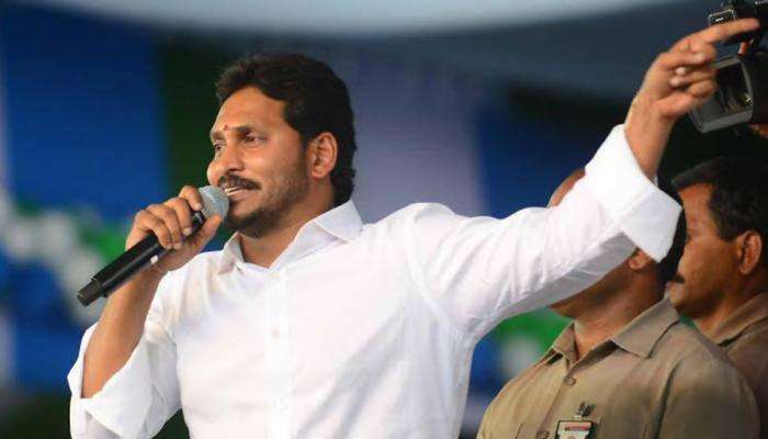 పవన్ గురించి ప్రత్యేకంగా నేను చెప్పాల్సిందేమి లేదు.. ఎందుకంటే : జగన్ పవన్ గురించి ప్రత్యేకంగా నేను చెప్పాల్సిందేమి లేదు.. ఎందుకంటే : జగన్